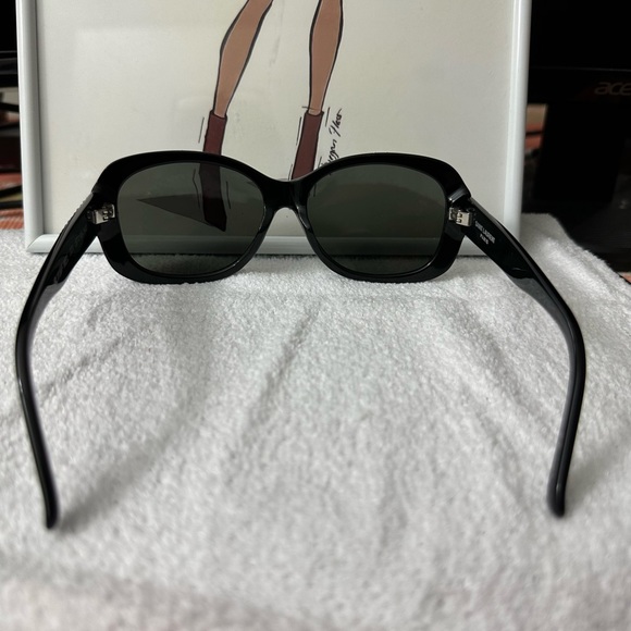 Saint Laurent Studded Sunglasses Brand New - Picture 8 of 15